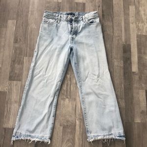 Levi’s light wash flare jean